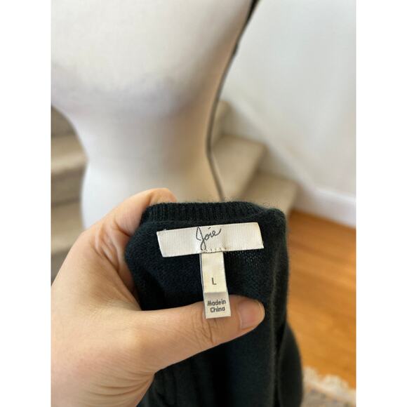 Joie Cashmere Oversize Asymmetric Hem Dark Forest Green Sweater - Picture 6 of 7